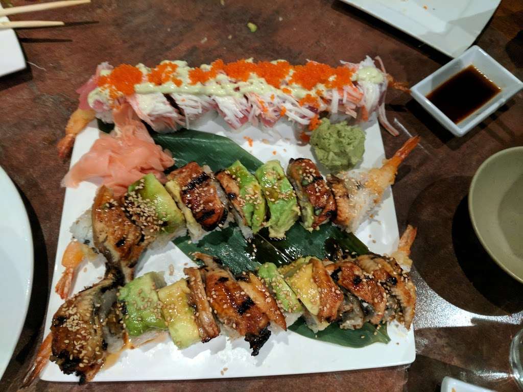 Tomodachi Sushi Bistro Restaurant | 24123 Hesperian Blvd, Hayward, CA 94545, USA | Phone: (510) 940-3800