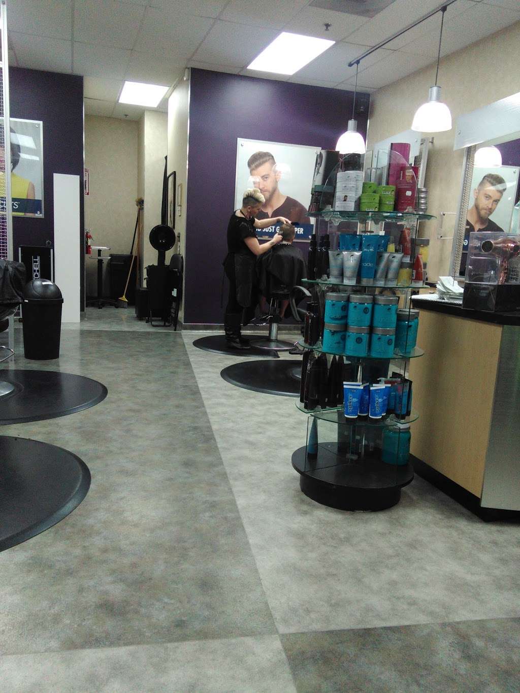 Supercuts | 12218 Apple Valley Rd # 303, Apple Valley, CA 92308, USA | Phone: (760) 240-8454