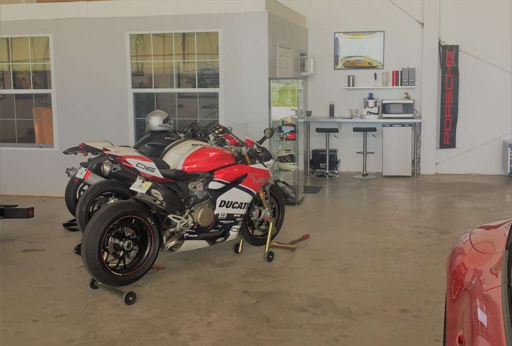 Apex Motorsports of Orlando LLC | 1164 Spinner Ln, Sanford, FL 32773 | Phone: (800) 696-3820