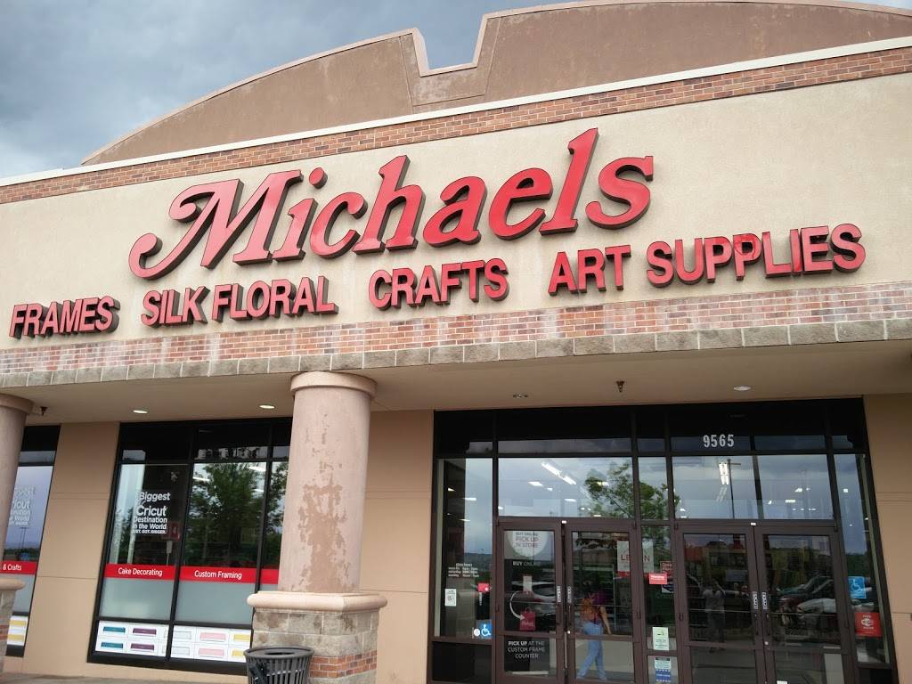 Michaels | 9565 E County Line Rd, Englewood, CO 80112, USA | Phone: (303) 708-1411