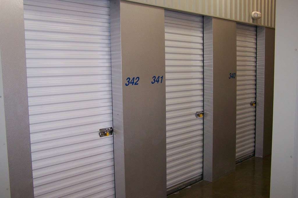 Interstate Storage Richmond in 720 National Ct, Richmond, CA 94804, USA