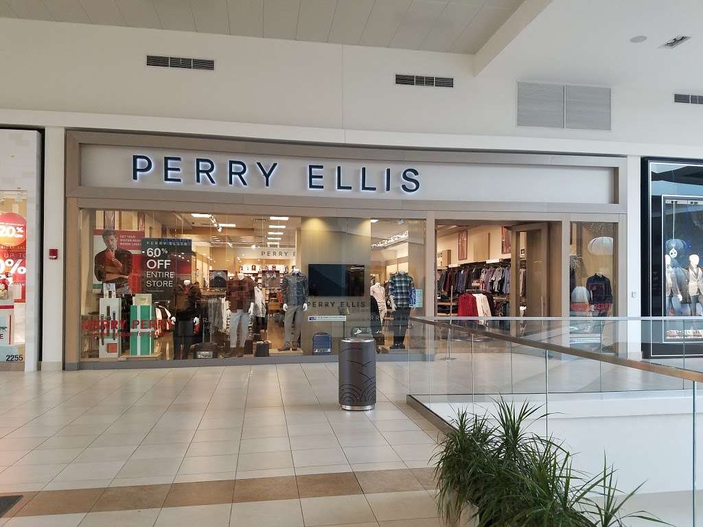 Perry Ellis | 5220 Fashion Outlets Way Space #2265, Rosemont, IL 60018 | Phone: (847) 678-7108