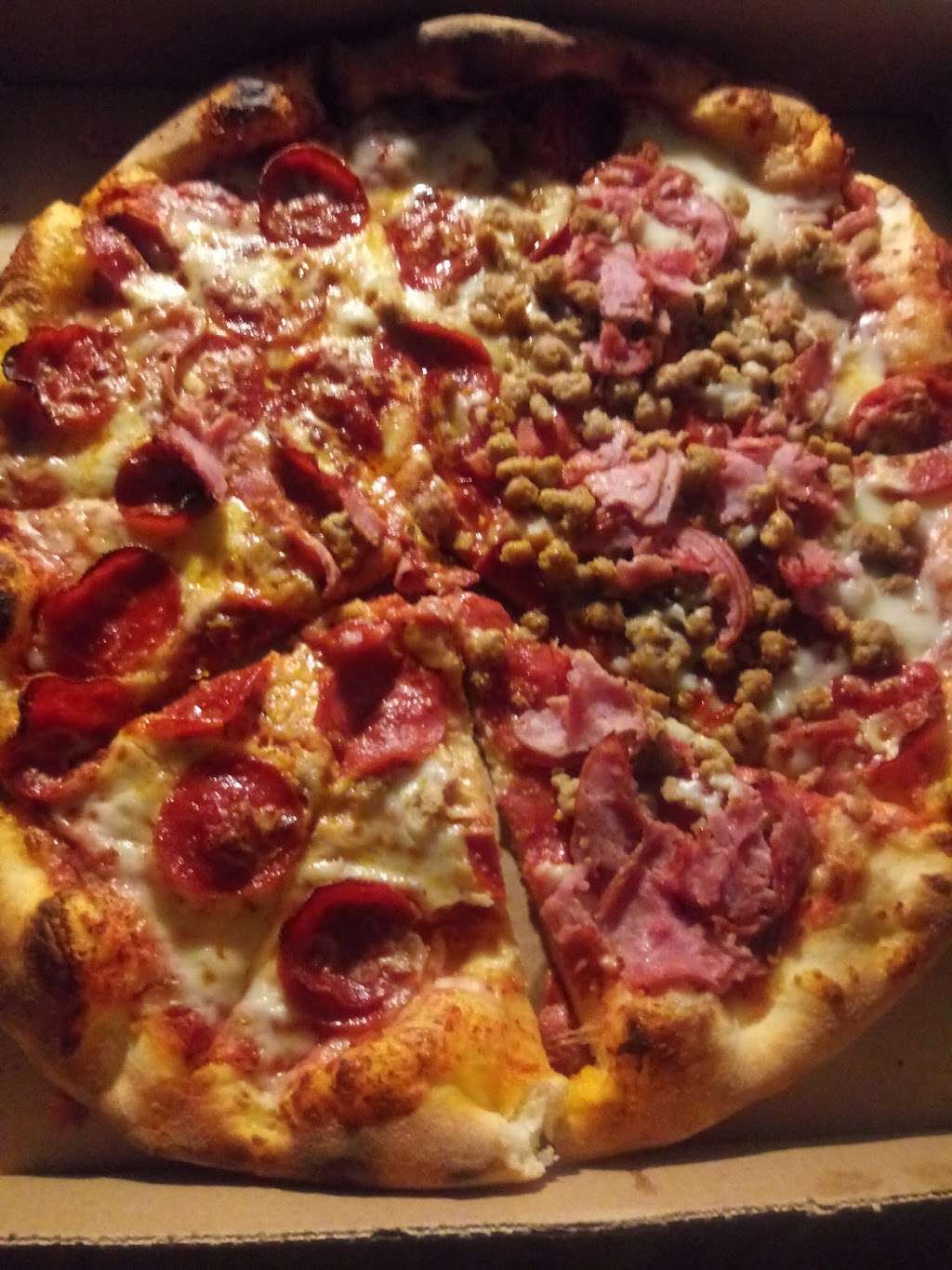 24th St. Pizzeria | 901 NW 24th St, San Antonio, TX 78228, USA | Phone: (210) 982-3041