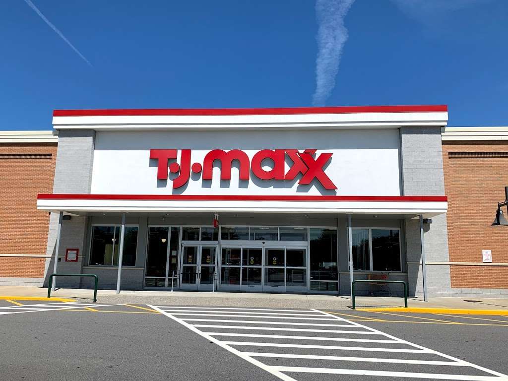 T.J. Maxx & HomeGoods | 10 Michels Way, Londonderry, NH 03053, USA | Phone: (603) 421-9761