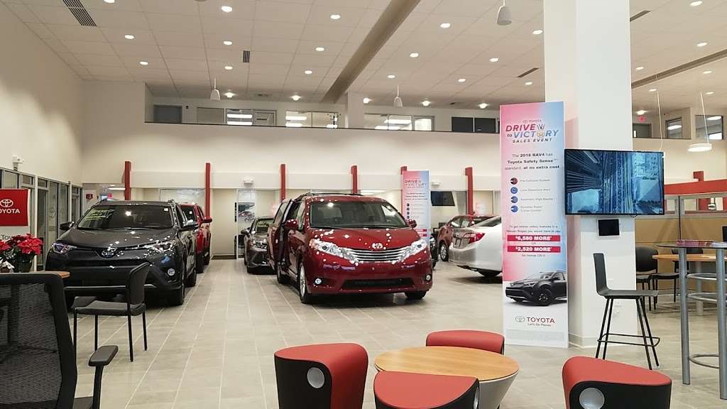 Johnstons Toyota | 5021 NY-17M, New Hampton, NY 10958, USA | Phone: (845) 374-8600