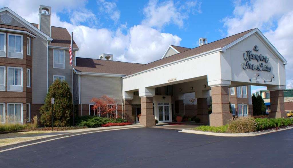 Hampton Inn & Suites Chicago/Lincolnshire | 1400 Milwaukee Ave, Lincolnshire, IL 60069 | Phone: (847) 478-1400