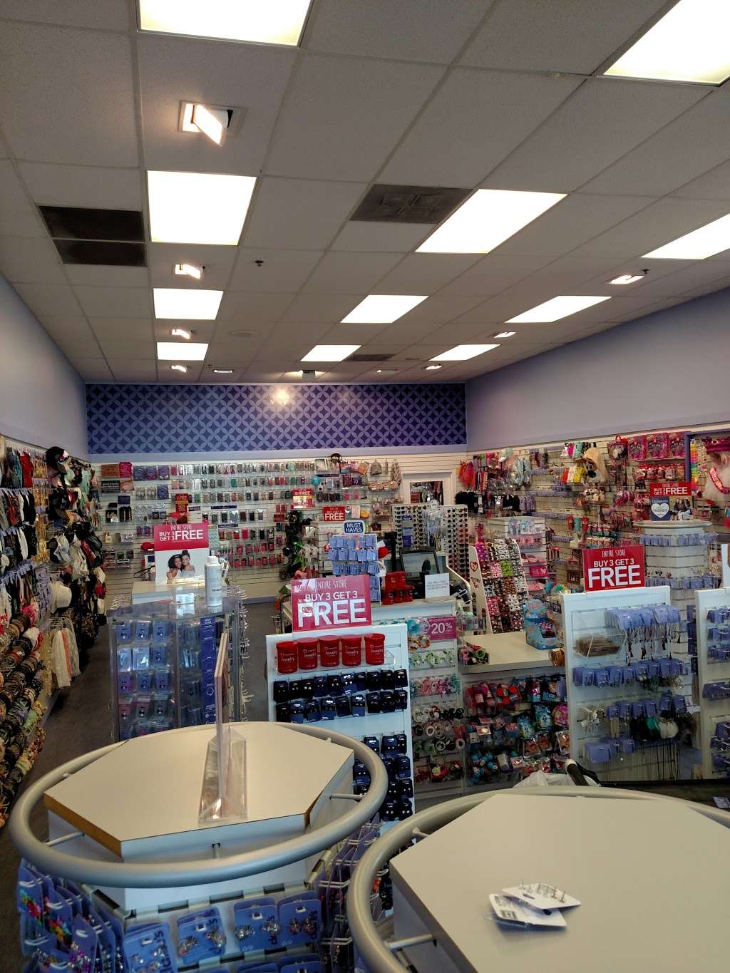 Claires | 7991 W Tropical Pkwy, Las Vegas, NV 89149, USA | Phone: (702) 645-6029