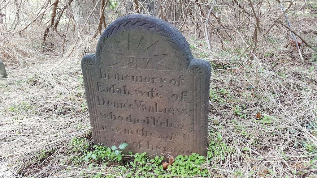 Wyckoff-Garretson Cemetery | 1808-000740001-000140000-00000, Somerset, NJ 08873, USA