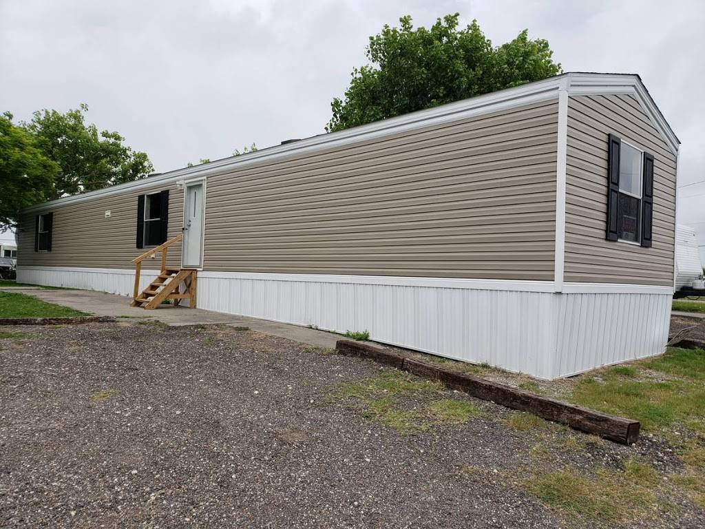 Portland Mobile Home & RV Park | 6736 Co Rd 2004, Portland, TX 78374, USA | Phone: (361) 589-9563