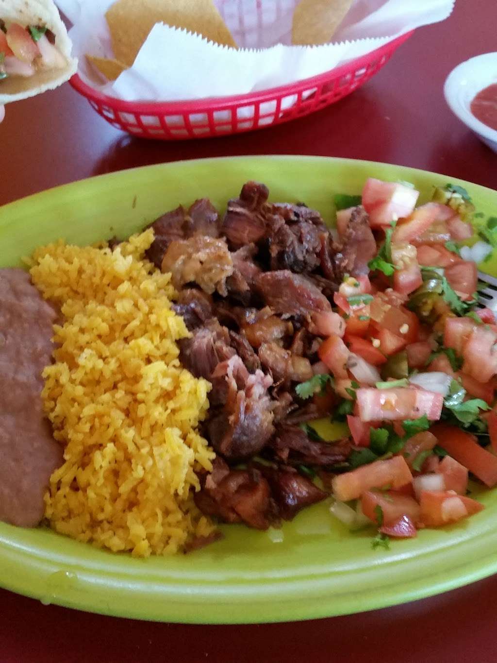 La Familia Mexican Restaurant | 1015 W Front St, Statesville, NC 28677, USA | Phone: (704) 380-4148