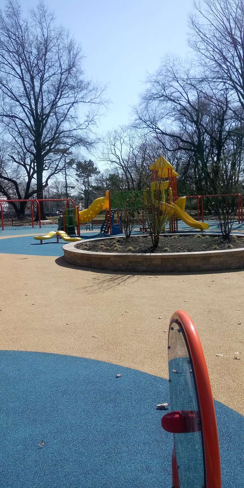 Vailsburg Park | 694-736 S Orange Ave, Newark, NJ 07106, USA | Phone: (973) 268-3500