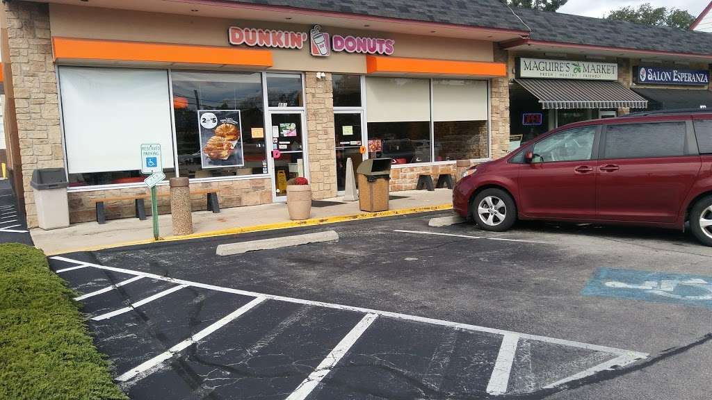 Dunkin Donuts | 881 W Butler Ave, Ambler, PA 19002, USA | Phone: (215) 643-4647