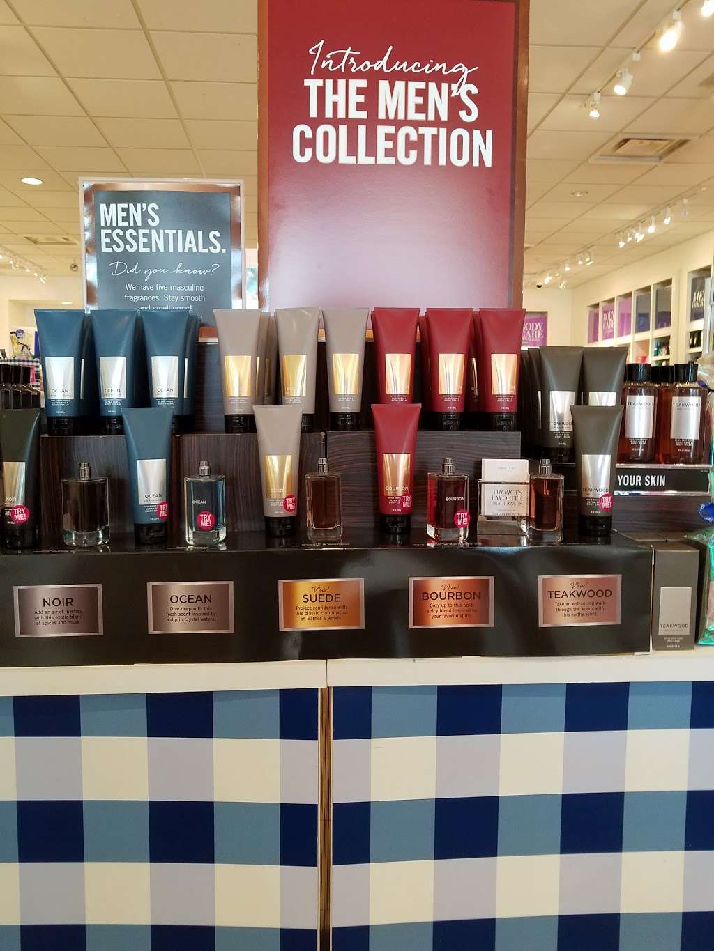 Bath & Body Works | 1630 Orchard Gateway Blvd, North Aurora, IL 60542 | Phone: (630) 907-0329