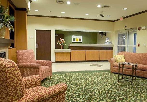 Fairfield Inn & Suites by Marriott Boston Milford | 1 Fortune Blvd, Milford, MA 01757, USA | Phone: (508) 478-0900