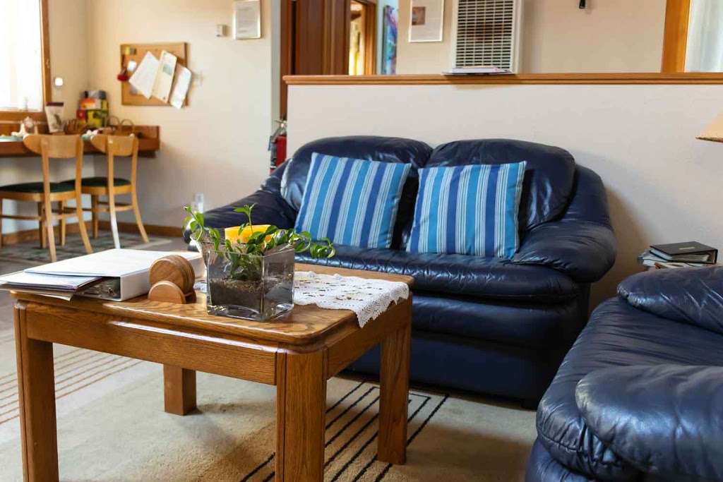 Ferrandos Hideaway Cottages | 31 Cypress Rd, Point Reyes Station, CA 94956 | Phone: (415) 663-1966