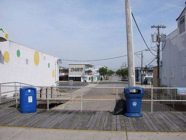 Dawn and Nova Motel | 4300 Ocean Ave, Wildwood, NJ 08260 | Phone: (609) 522-3193