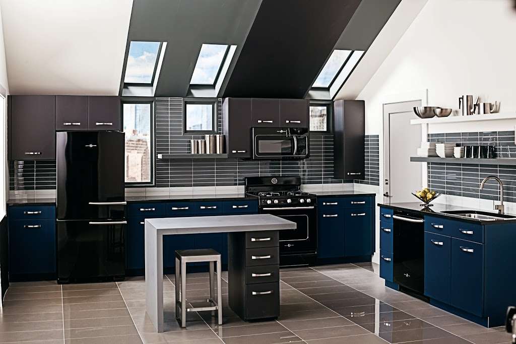 Sullivan Appliance | 8112 Woodland Dr, Indianapolis, IN 46278, USA | Phone: (888) 939-7447