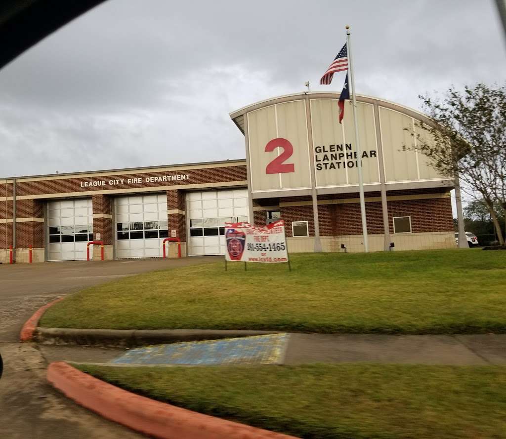 League City Fire and EMS Station 2 | 2120 Hobbs Rd, League City, TX 77573, USA | Phone: (281) 554-1465