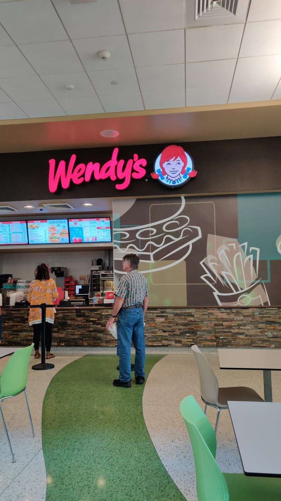 Wendys | Fl-91 Milepost 299, Wildwood, FL 34785, USA | Phone: (305) 322-1147