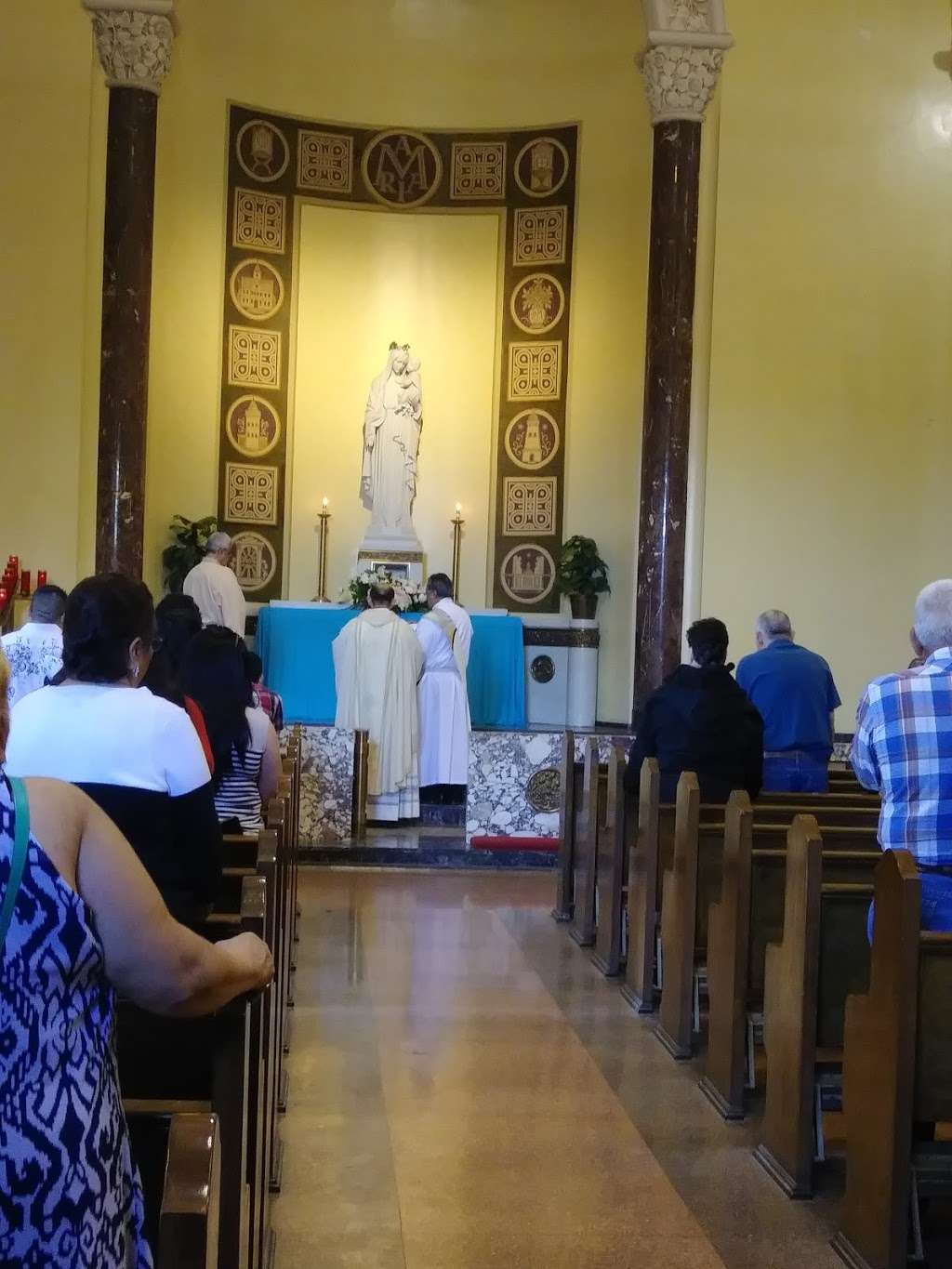St. Rita of Cascia Parish | 6243 S Fairfield Ave, Chicago, IL 60629, USA | Phone: (773) 434-9600