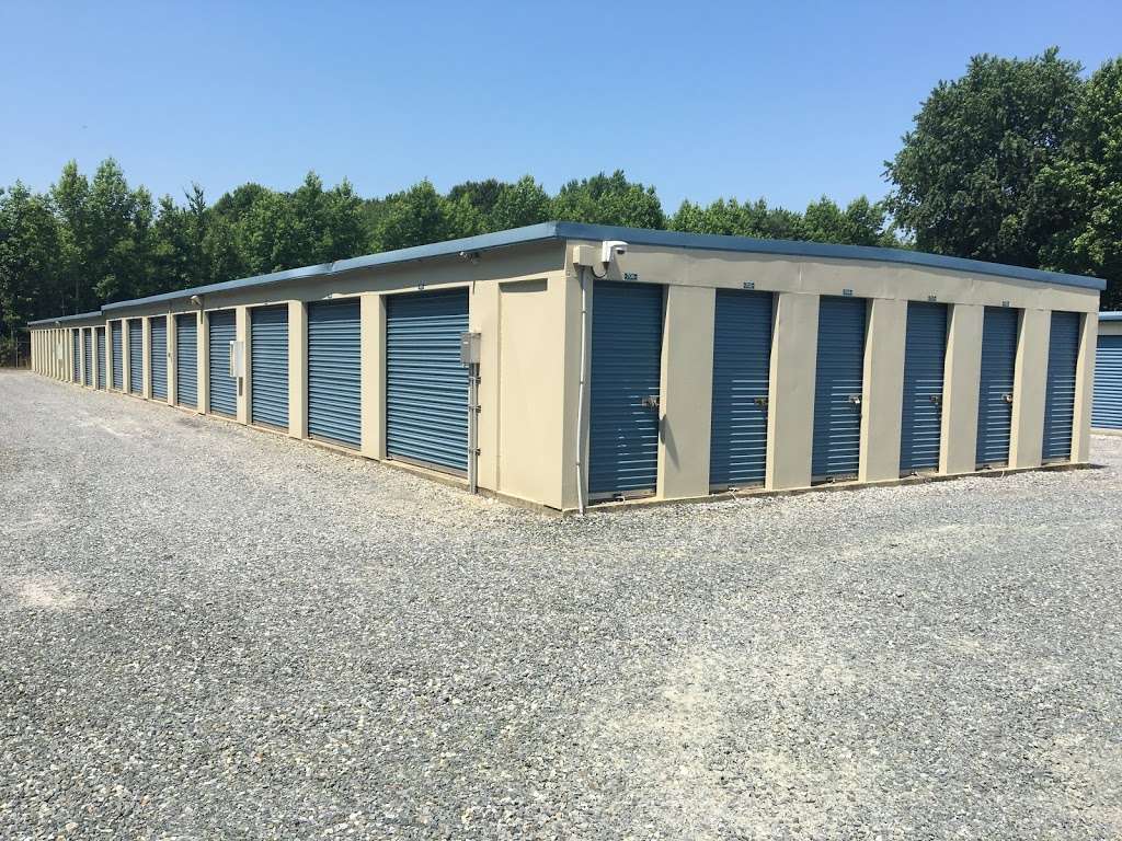 Sentinel Self Storage - Carneys Point, NJ | 392 Harding Hwy, Carneys Point, NJ 08069 | Phone: (856) 299-7666