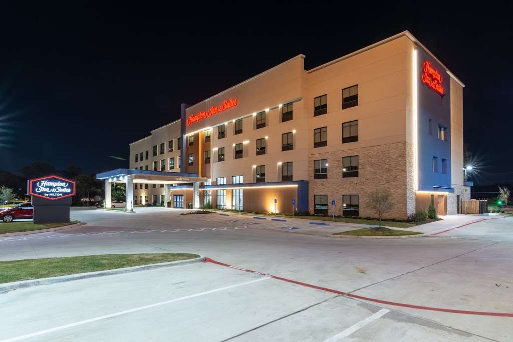 Hampton Inn & Suites Dallas East | 8605 E R L Thornton Fwy, Dallas, TX 75228, USA | Phone: (469) 206-6030