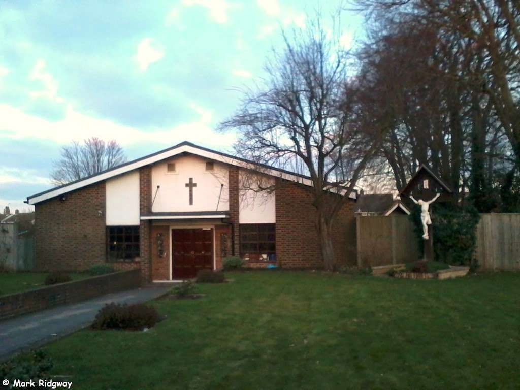 The Catholic Church of the Holy Family | 115 Limpsfield Road, South Croydon CR2 9LF, UK | Phone: 020 8657 1728