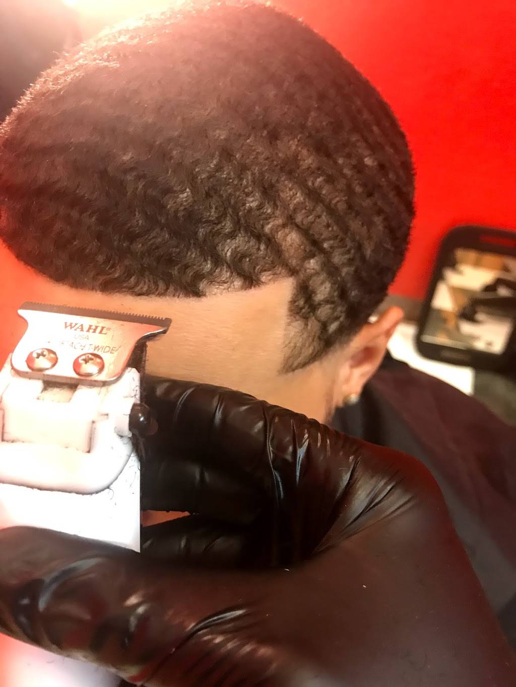 Clip Er Cutzz Barbershop | 2437 5th Ave N, St. Petersburg, FL 33713 | Phone: (727) 327-4641