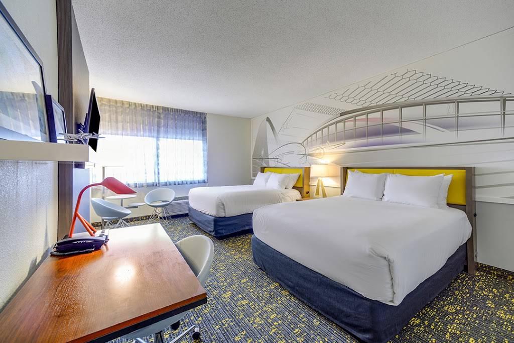 Hotel RL St. Louis Airport | 9600 Natural Bridge Rd, St. Louis, MO 63134, USA | Phone: (314) 798-0080