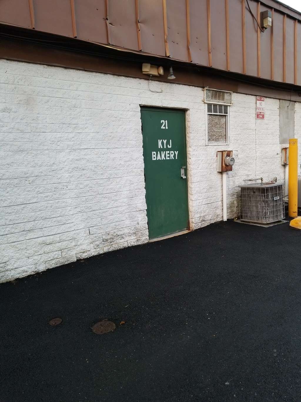 Kyj's Bakery, 3372 Chichester Ave, Boothwyn, PA 19061, USA
