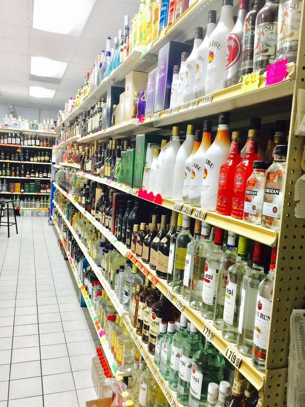 N W Liquor and Cleaners | 7857, 4150 Laura Koppe Rd, Houston, TX 77093 | Phone: (713) 697-6582