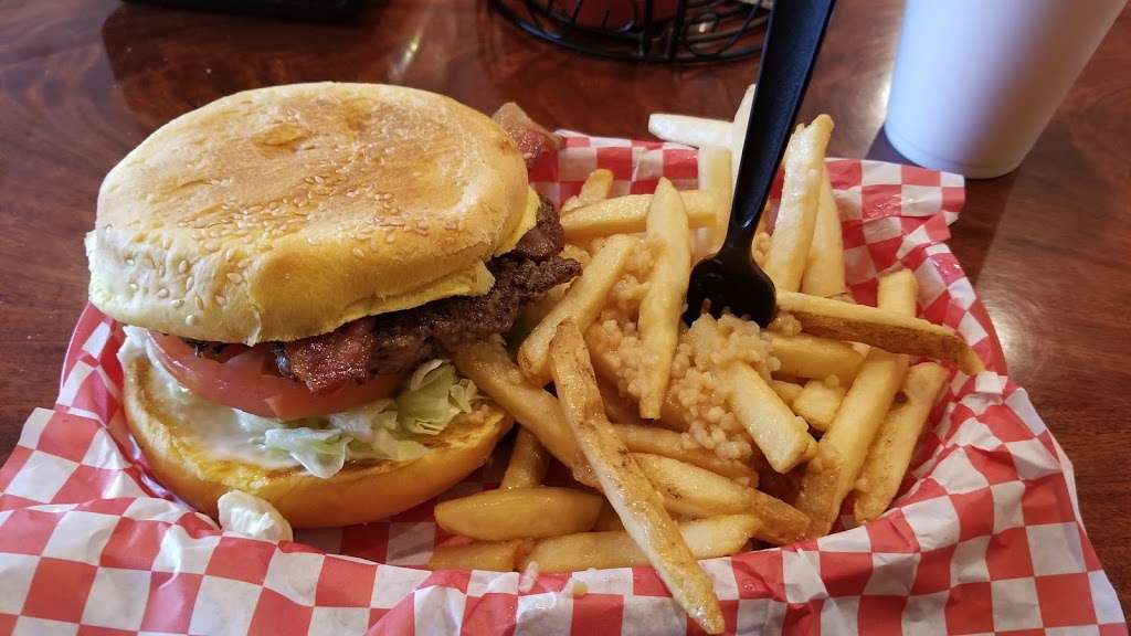 Hippo Burgers | 5324 Atascocita Road suite m, Atascocita, TX 77346 | Phone: (281) 973-8819