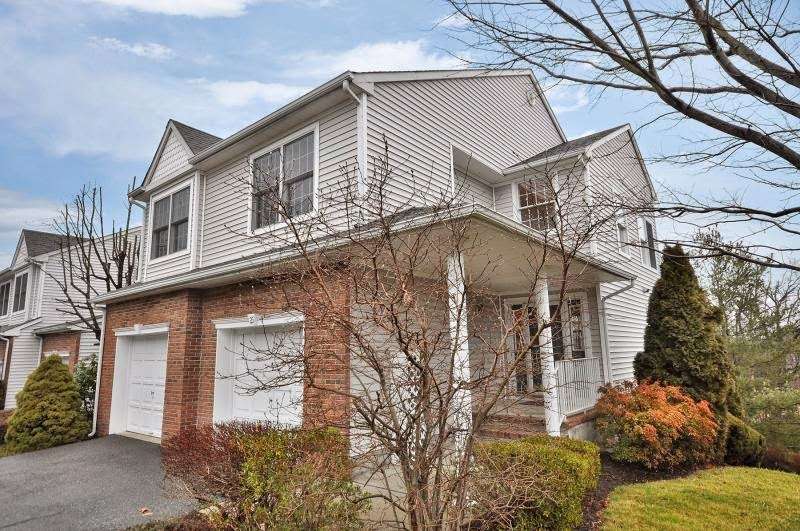 Brae Loch Boonton NJ Townhome Community Townhome Complex | 309 Springfield Ave, Summit, NJ 07901, USA | Phone: (973) 615-6504