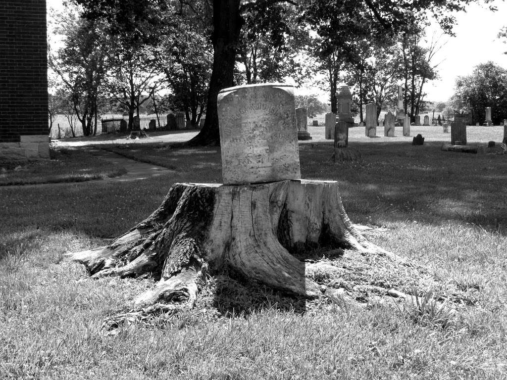 Stones Chapel and Cemetery | 4066 Crums Church Rd, Berryville, VA 22611, USA