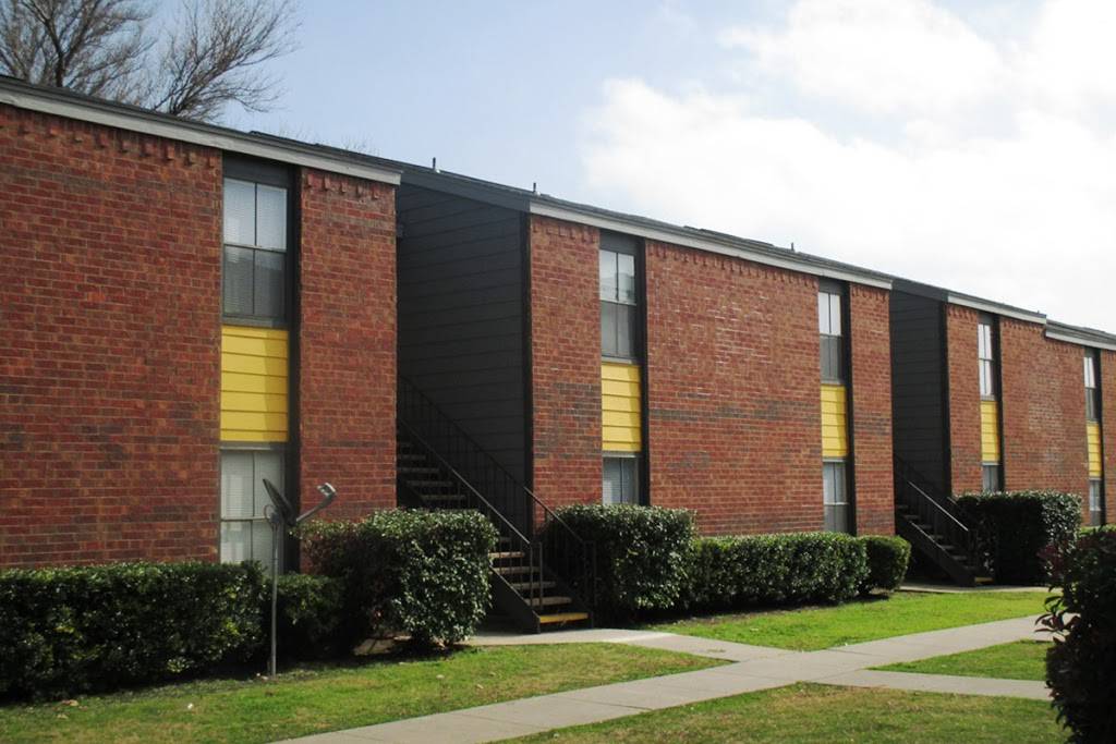 Mercer Park Apartments | 2014 Remington Dr, Arlington, TX 76010, USA | Phone: (817) 861-0011