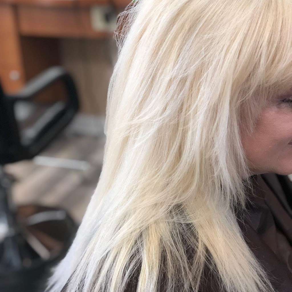 Hair by Maryann | 3315 Kimber Dr, Newbury Park, CA 91320 | Phone: (805) 444-2633