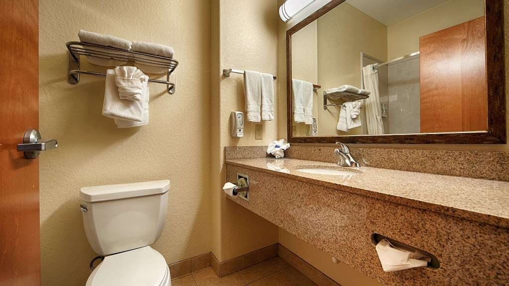 Best Western Plus San Antonio East Inn & Suites | 8669 E, I-10, San Antonio, TX 78109, USA | Phone: (210) 661-8669