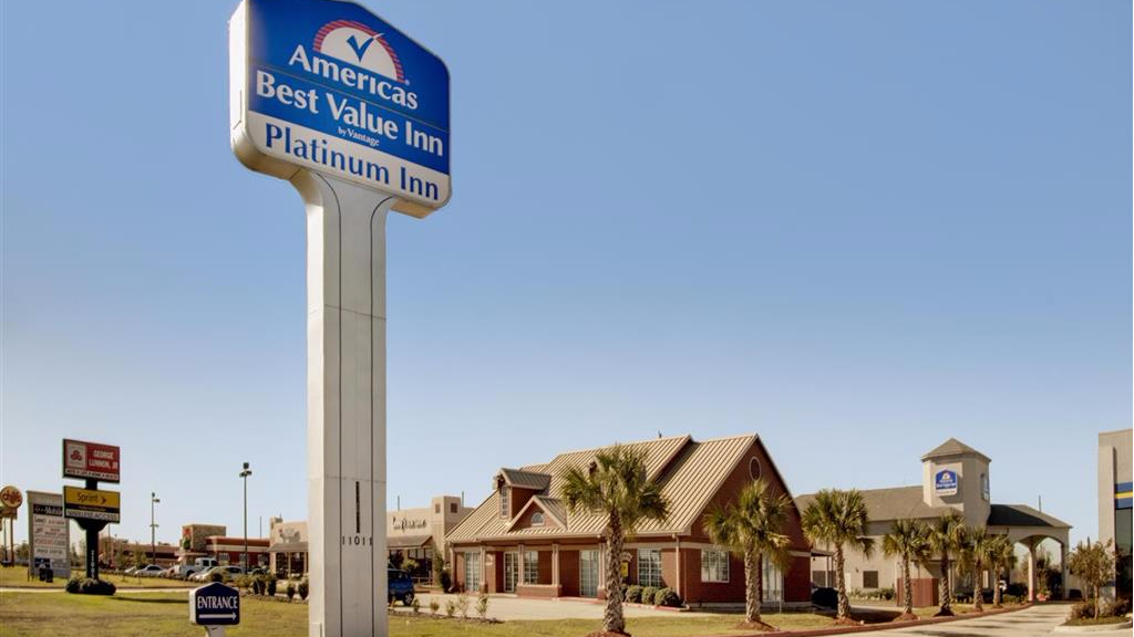 Americas Best Value Platinum Inn & Suites | 11011 North Fwy, Houston, TX 77037, USA | Phone: (281) 445-2444