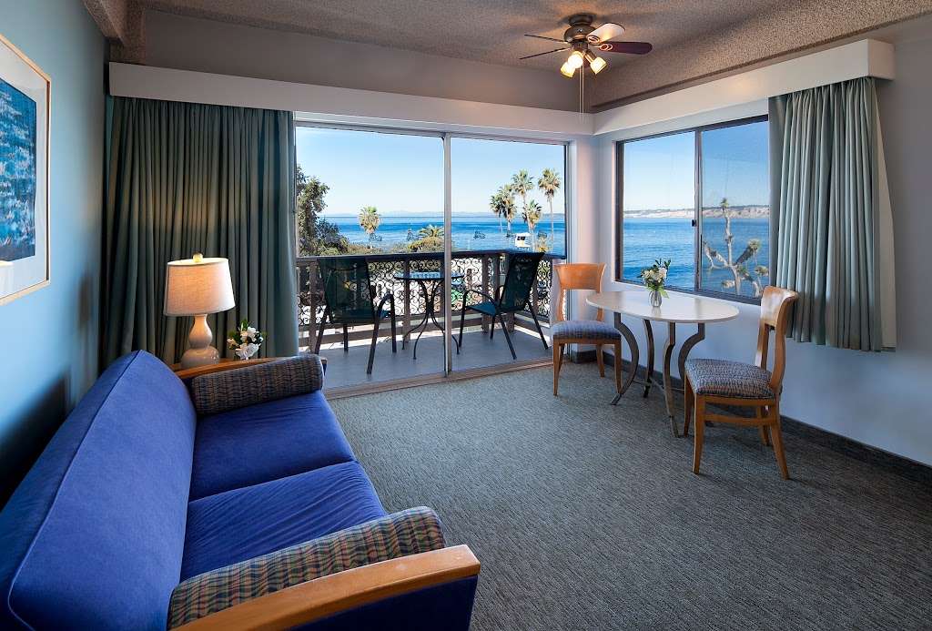 La Jolla Cove Hotel & Suites | 1155 Coast Blvd, La Jolla, CA 92037, USA | Phone: (858) 459-2621