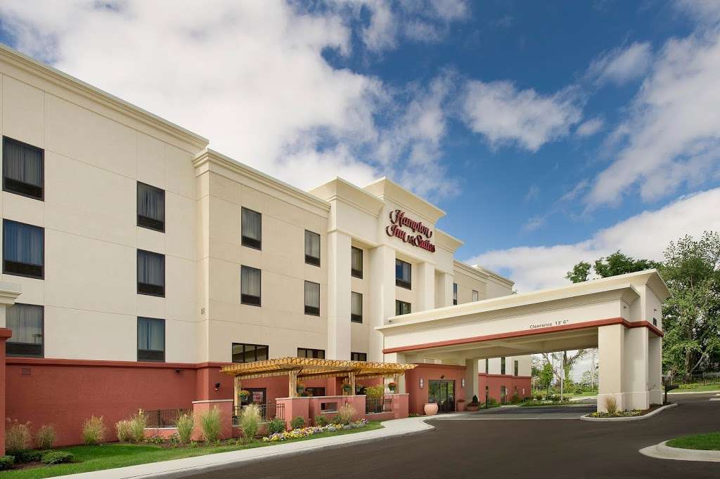 Hampton Inn & Suites Schererville | 1904 US-41, Schererville, IN 46375 | Phone: (219) 440-7591