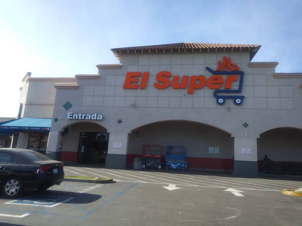 El Super | 10721 Atlantic Ave, Lynwood, CA 90262, USA | Phone: (310) 438-4660