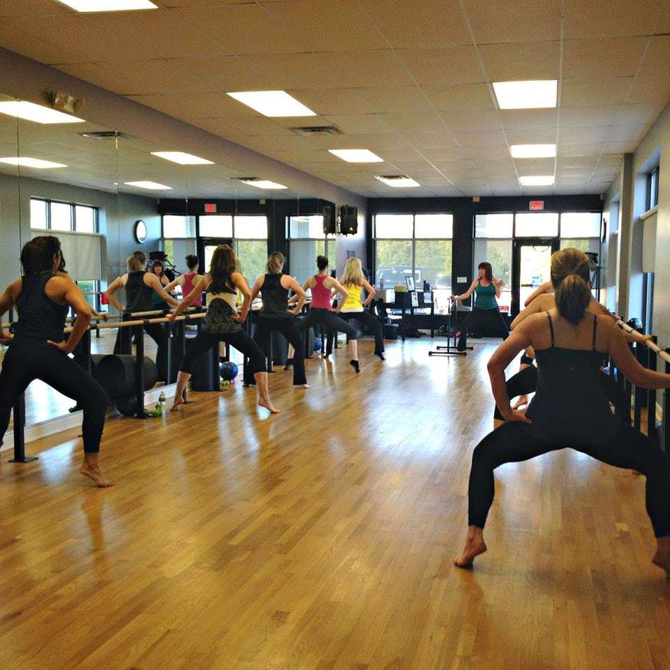 Behind the Barre Fitness Studio | 125 Washington Valley Rd, Warren, NJ 07059, USA | Phone: (908) 255-5691