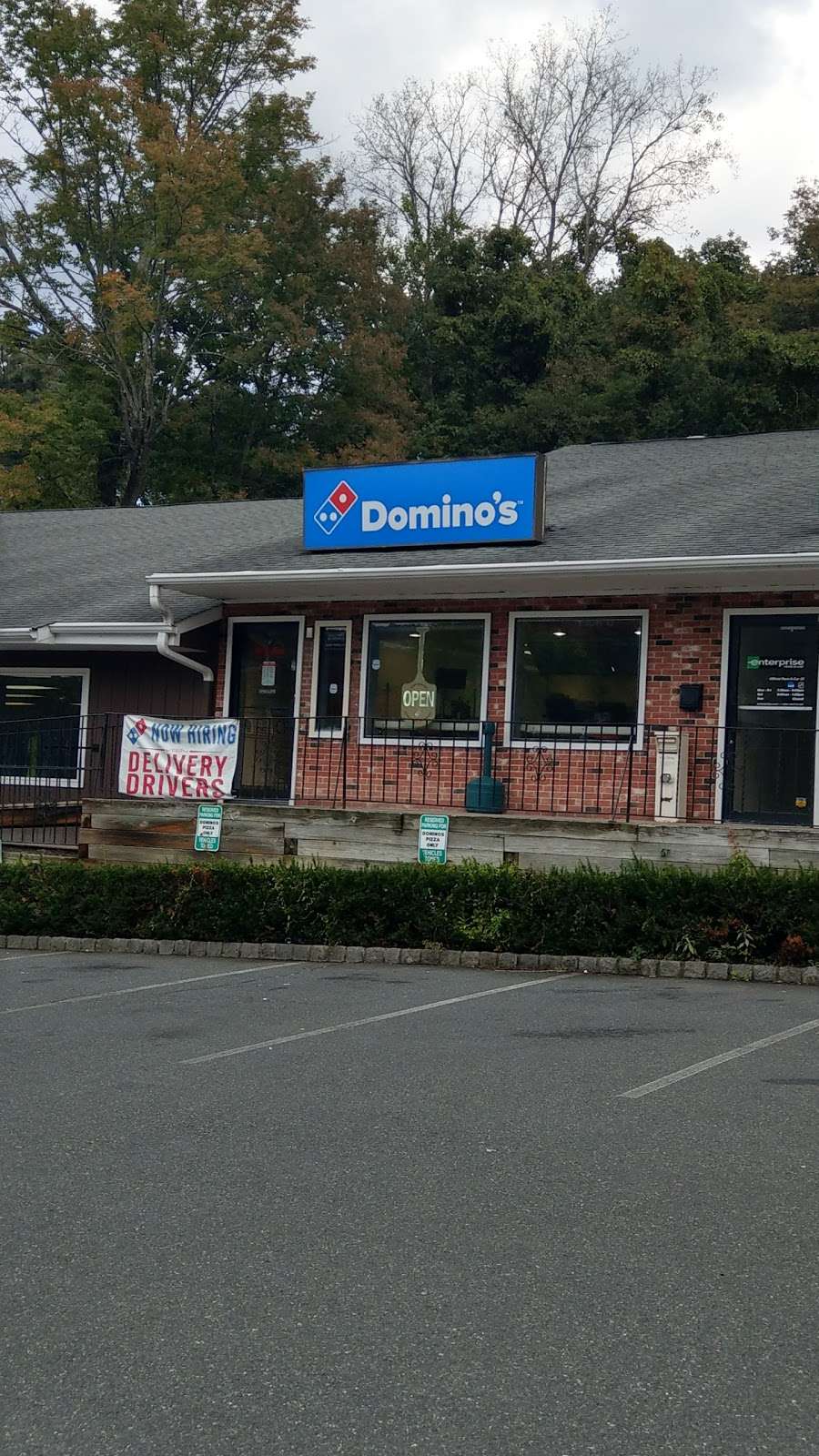 Dominos Pizza | 2002 NJ-31, Clinton, NJ 08809, USA | Phone: (908) 638-8400