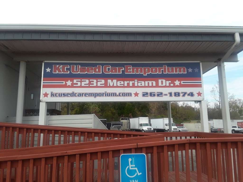 KC Used Car Emporium Truck Lot | 5232 Merriam Dr, Merriam, KS 66203, USA | Phone: (913) 262-1874