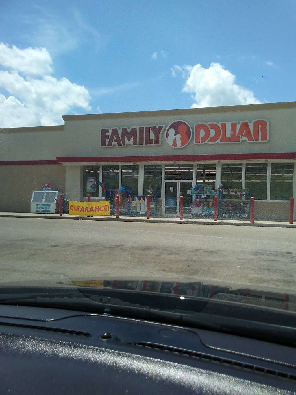 Family Dollar | 4 West Mill St, Cloverdale, IN 46120, USA | Phone: (765) 276-4222