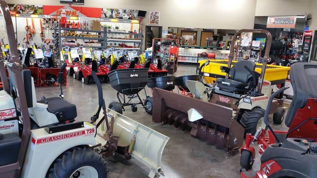 Blue Valley Tractor & Supply | 8530 W 199th St, Bucyrus, KS 66013 | Phone: (913) 681-8088