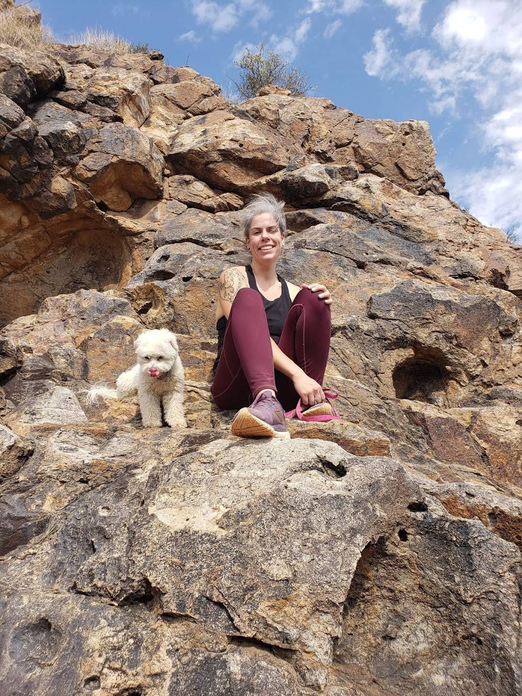 Camino de Oeste Trailhead | 415 N Camino De Oeste, Tucson, AZ 85745, USA | Phone: (520) 877-6000