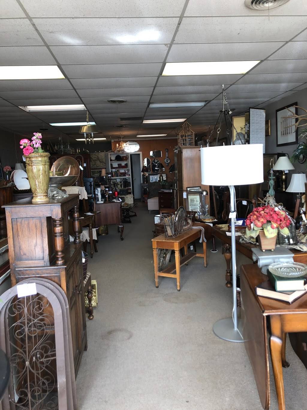 Jo Ann Jenkins Antiques | 4318 W Vickery Blvd, Fort Worth, TX 76107, USA | Phone: (817) 308-6984