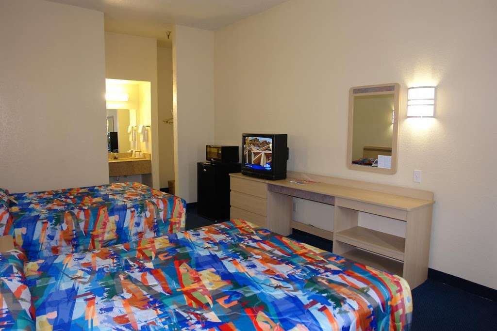 Motel 6 Humble TX | 20145 Eastway Village Dr, Humble, TX 77338, USA | Phone: (281) 446-4300