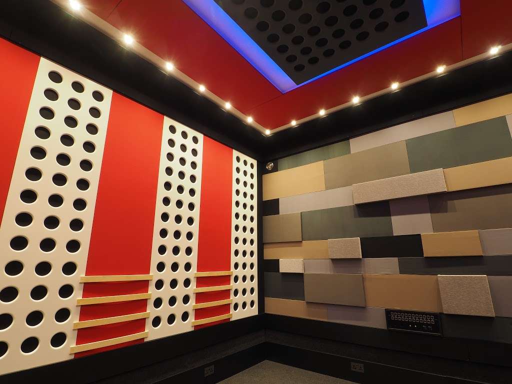 Cosmic Audio Ltd | Unit 2, The Old Barn Works, Fluxs lane, Epping CM16 7PE, UK | Phone: 01992 560065